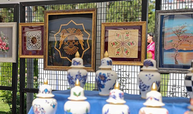 Selçuklu Sanat Tasarım Atölyesi’nden Göz Kamaştıran Yıl Sonu Sergisi