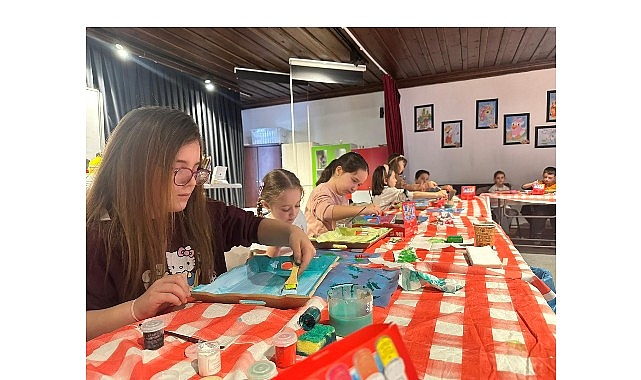 İnegöl’de Sömestir Tatili Sanatla Renklendi
