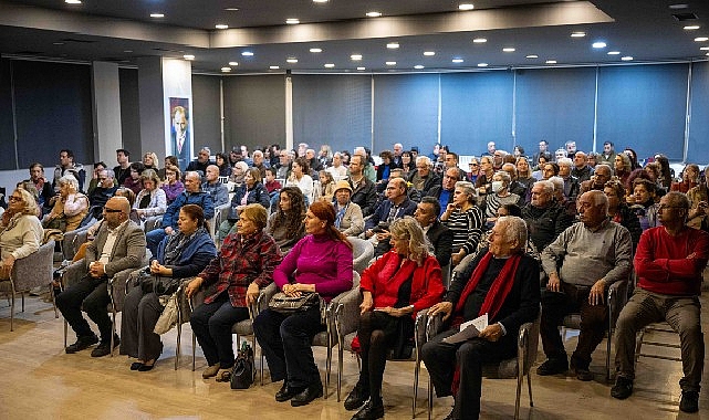 Nazım Hikmet Bornova’da barış, özgürlük ve umutla anıldı